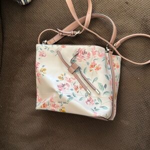 Nine West purse with handles and shoulder straps